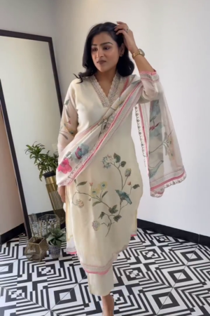 Floral Printed Straight Kurta with Trousers & Dupatta