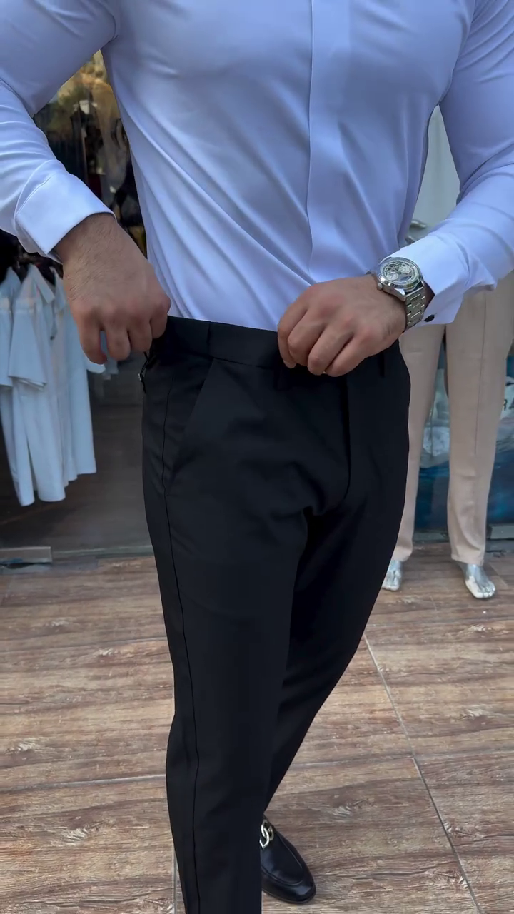 Men Solid Spread Collar Satin Formal Shirt - Image 4