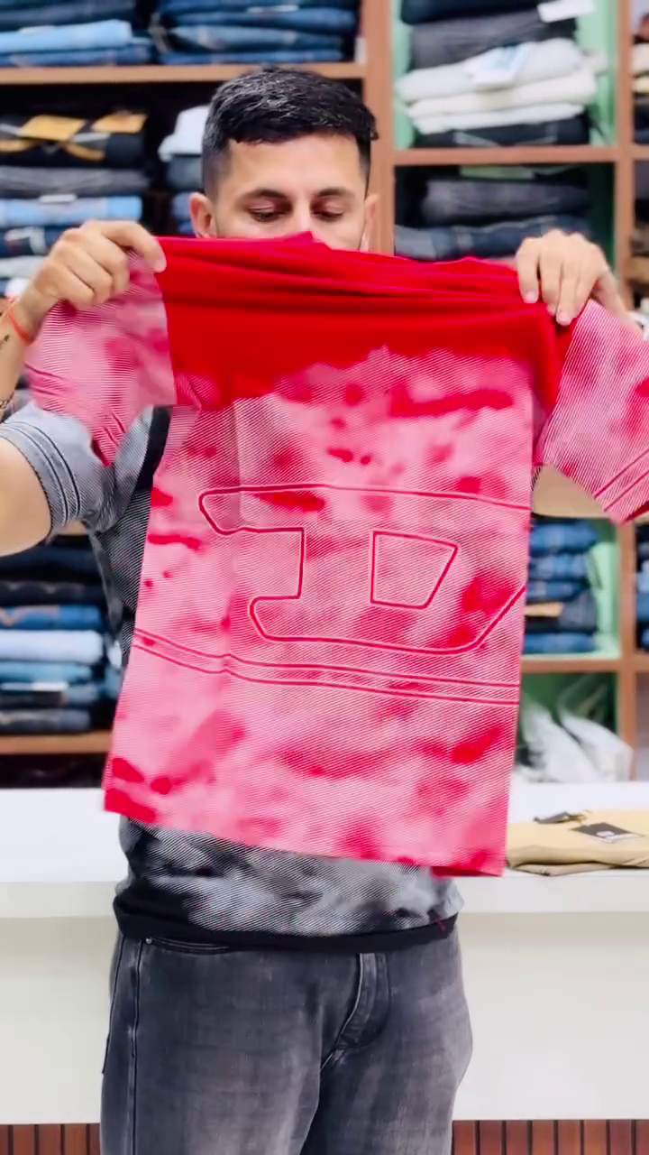 Men Abstract Printed Neck Cotton Oversized Tshirt - Image 5